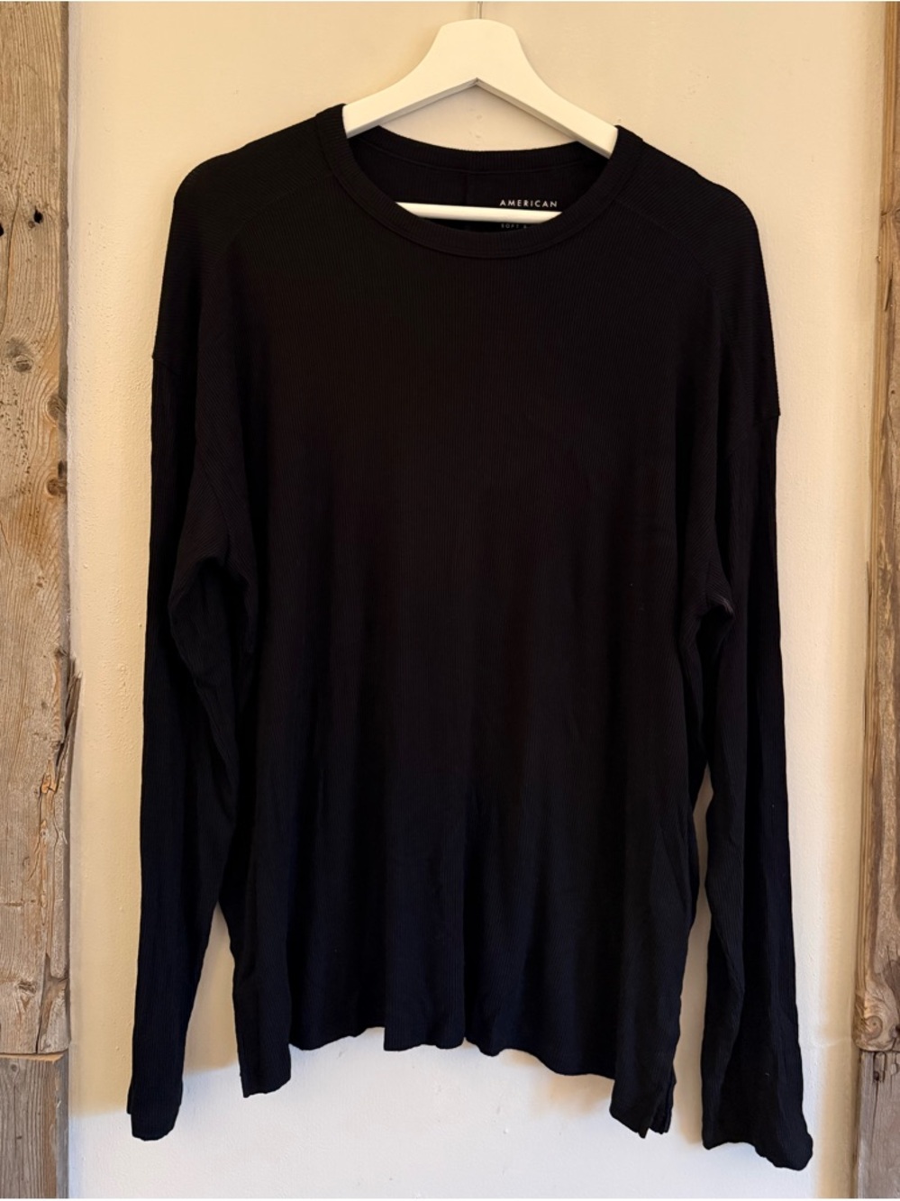 American Eagle Outfitters Black Long-Sleeve Crewneck Ribbed Top